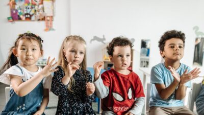 The Benefits of Multilingualism in Children: Insights for 2026