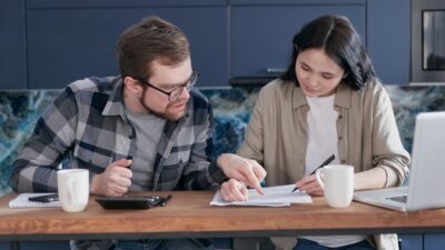 How to Talk to Your Kids About Money: A 2026 Guide