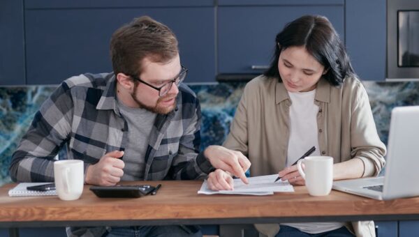 How to Talk to Your Kids About Money: A 2026 Guide