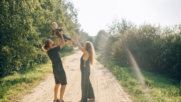 A Complete Guide to Raising Eco-Conscious Kids