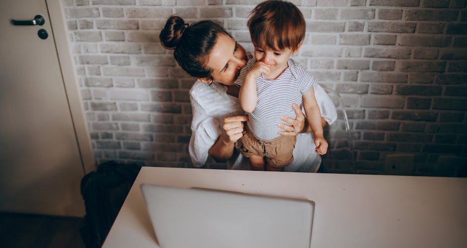 How to Balance Work and Motherhood: A Complete Guide for 2026