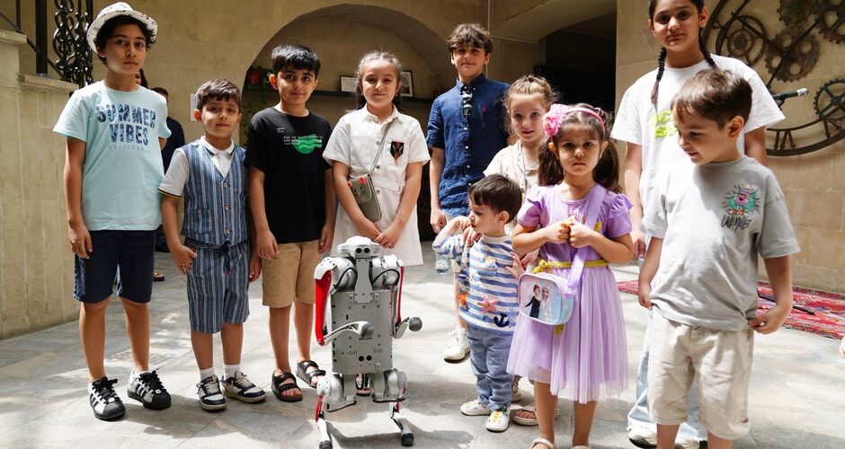 Parenting in 2026: Cultivating Resilience in the Digital Age